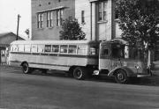 昭和29年の交通博覧会輸送のため増備されたトレーラーバス